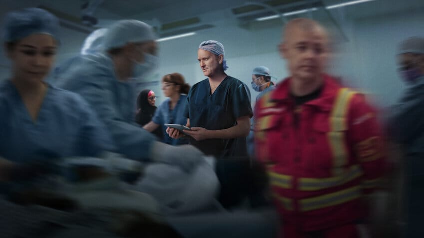 Critical Between Life and Death - Netflix